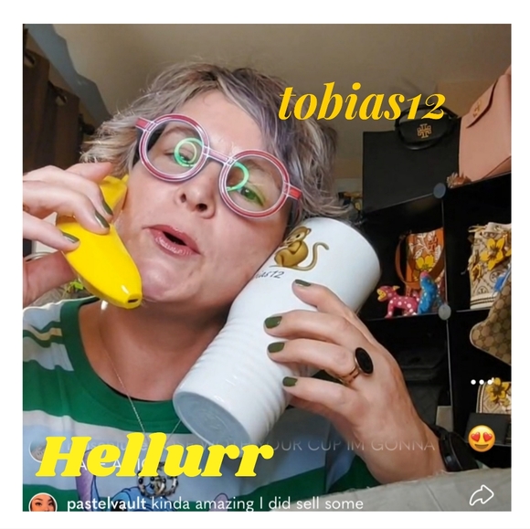 🐾🍌🐾 tobias12 IS LIVE 🐾🍌🐾SHENANIGANS IN THE CHAT🐾🍌🐾 - Picture 5 of 6